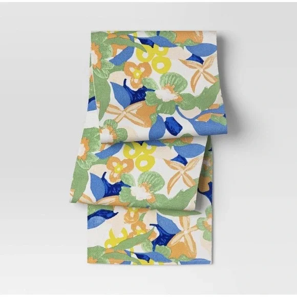 NEW Multi Color Floral Print Table Runner 14x72  Poly Cotton Room Essentials NWT - Picture 3 of 3